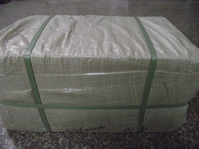 Export corrugated carton with plastic woven bag outer package for LCL cargos